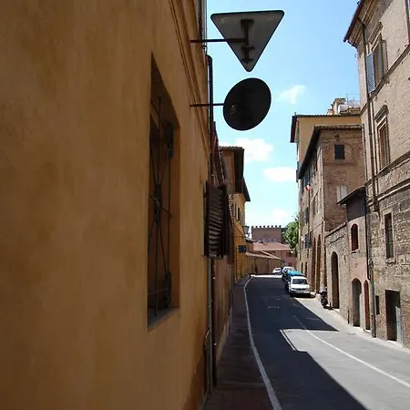 Piccolo Il Palio Sienne